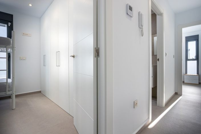 Image No.31-4 Bed Villa for sale