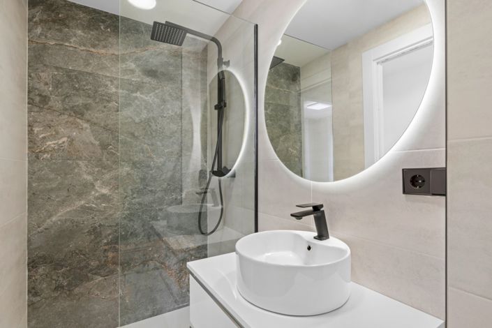 Image No.15-4 Bed Villa for sale