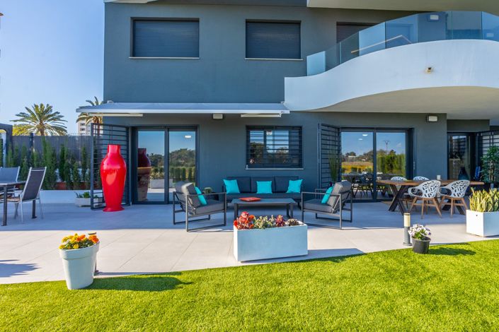 Image No.2-2 Bed Property for sale