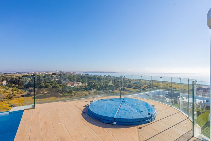 Image No.38-2 Bed Property for sale