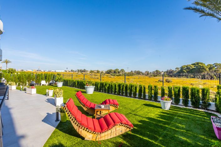 Image No.5-2 Bed Property for sale