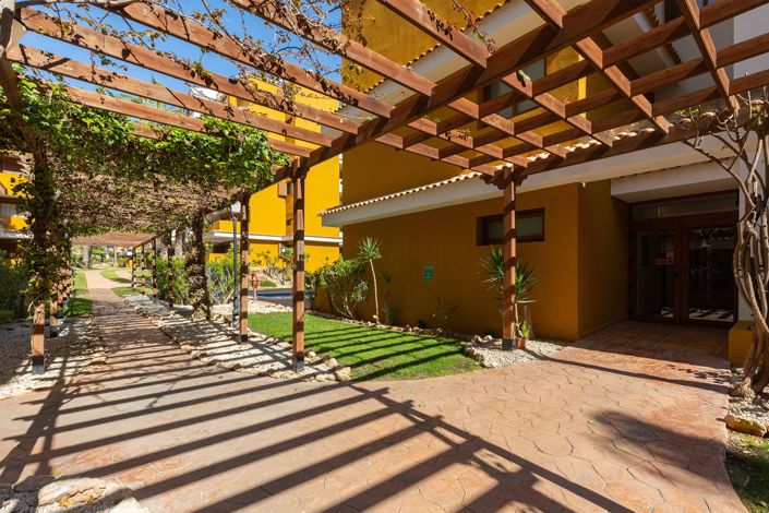 Image No.28-2 Bed Property for sale