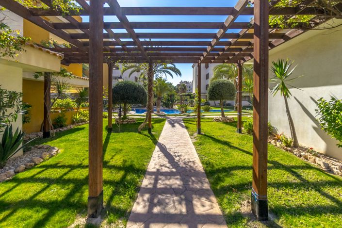 Image No.31-2 Bed Property for sale