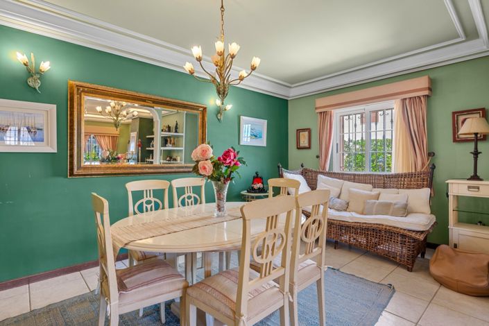 Image No.14-6 Bed Villa for sale