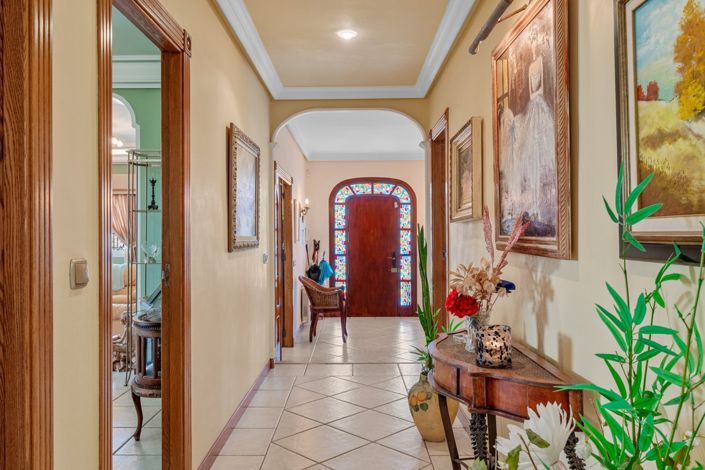 Image No.29-6 Bed Villa for sale