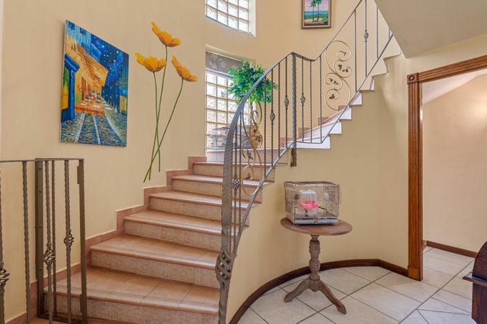 Image No.31-6 Bed Villa for sale