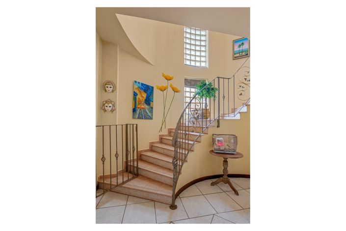 Image No.32-6 Bed Villa for sale