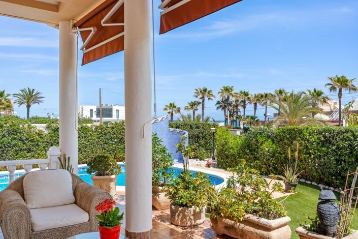 Image No.5-6 Bed Villa for sale