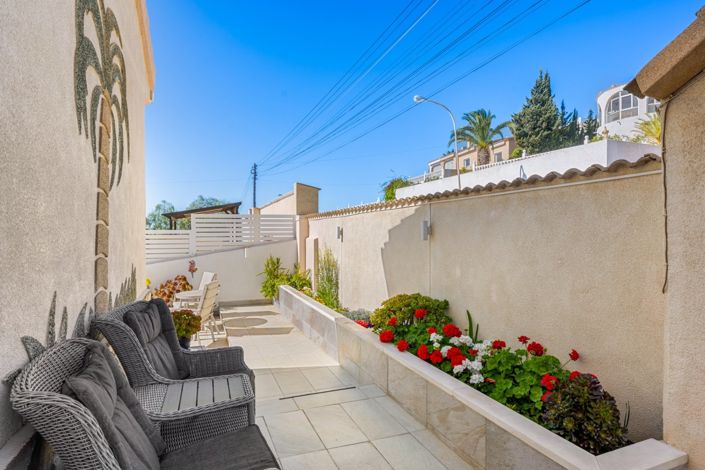 Image No.42-3 Bed Villa for sale