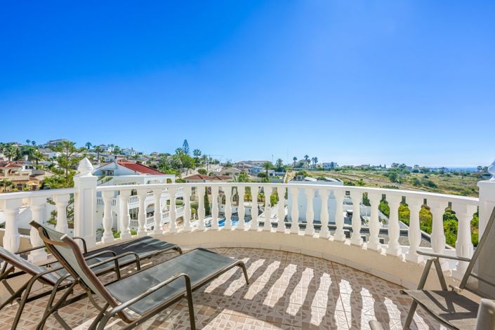 Image No.6-3 Bed Villa for sale