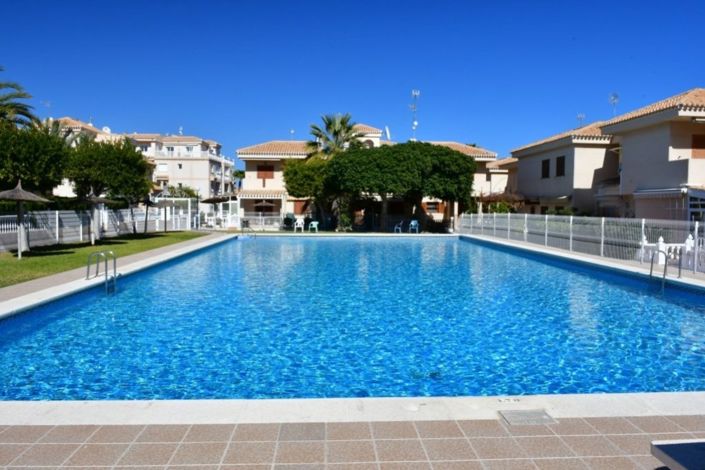 Image No.13-2 Bed Property for sale