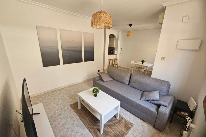 Image No.2-2 Bed Property for sale