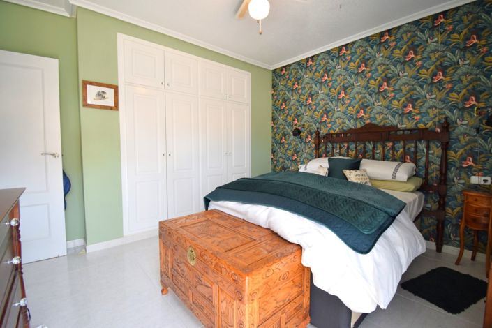 Image No.17-3 Bed Quad for sale
