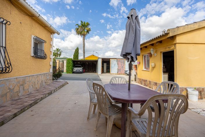 Image No.34-5 Bed Villa for sale