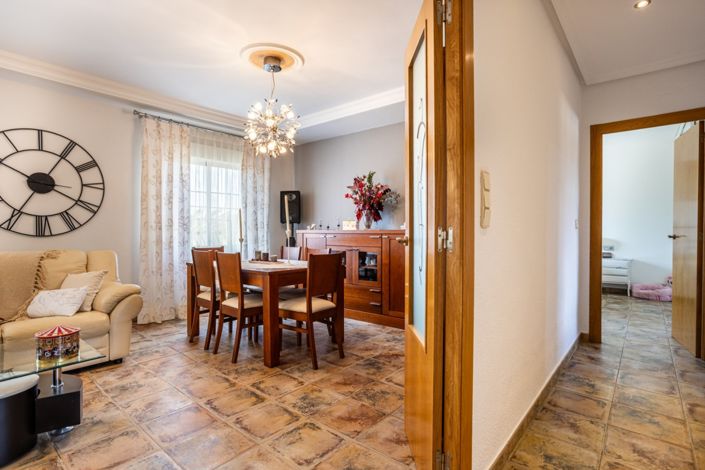 Image No.4-5 Bed Villa for sale