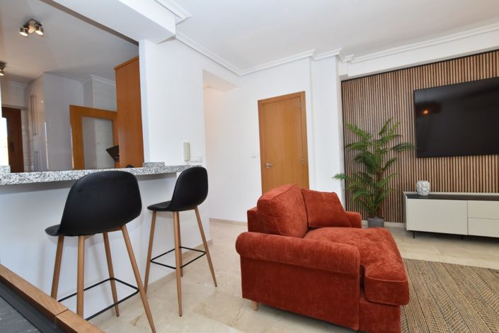 Image No.13-2 Bed Property for sale