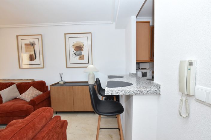 Image No.17-2 Bed Property for sale