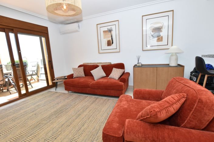 Image No.2-2 Bed Property for sale