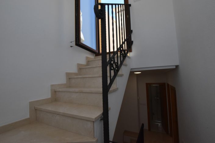 Image No.38-2 Bed Property for sale