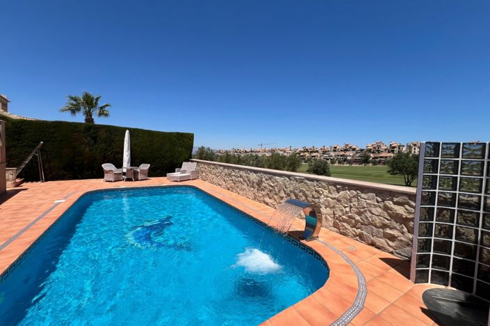 Image No.43-3 Bed Villa for sale