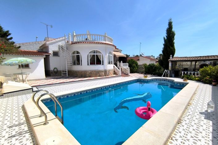 Image No.22-2 Bed Villa for sale