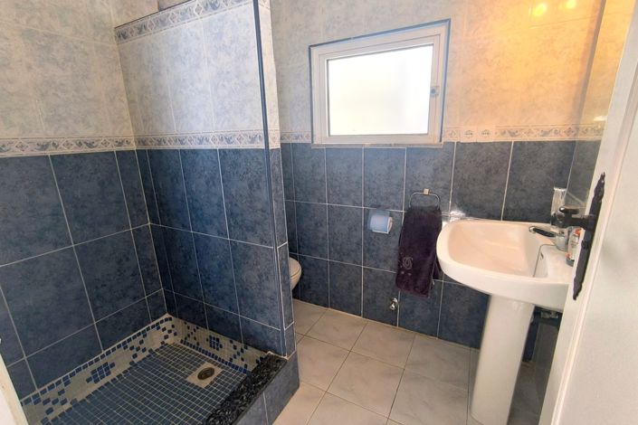 Image No.24-2 Bed Villa for sale