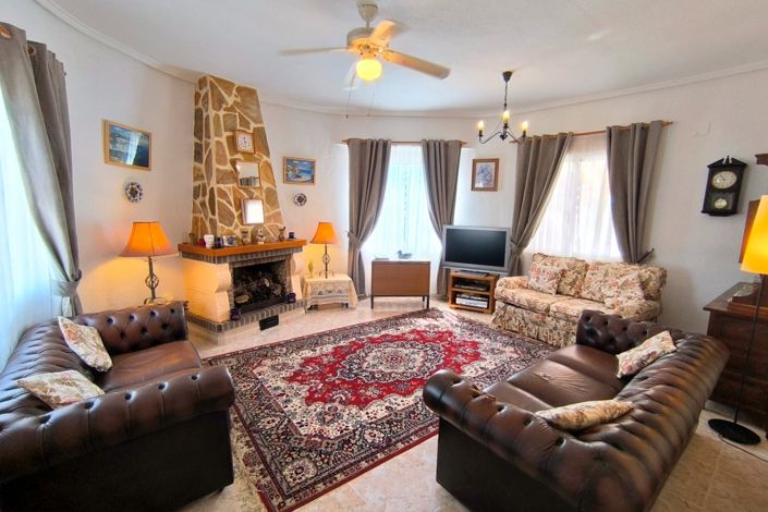 Image No.3-2 Bed Villa for sale