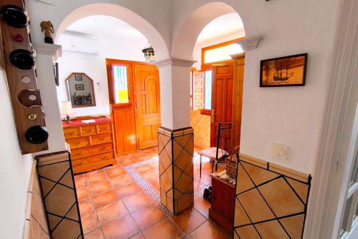 Image No.7-2 Bed Villa for sale