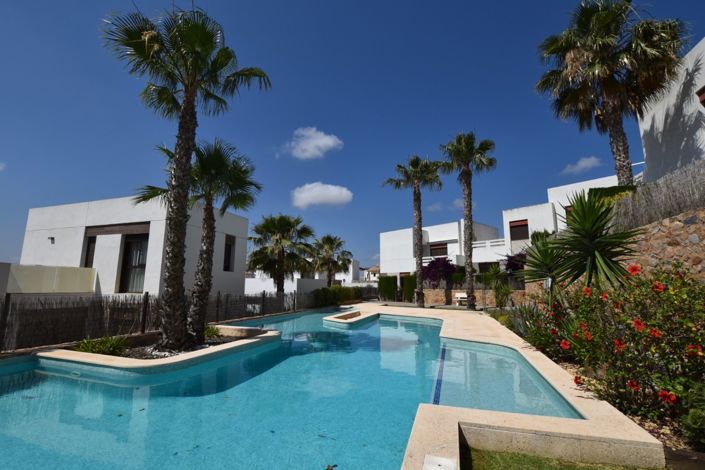 Image No.38-2 Bed Property for sale