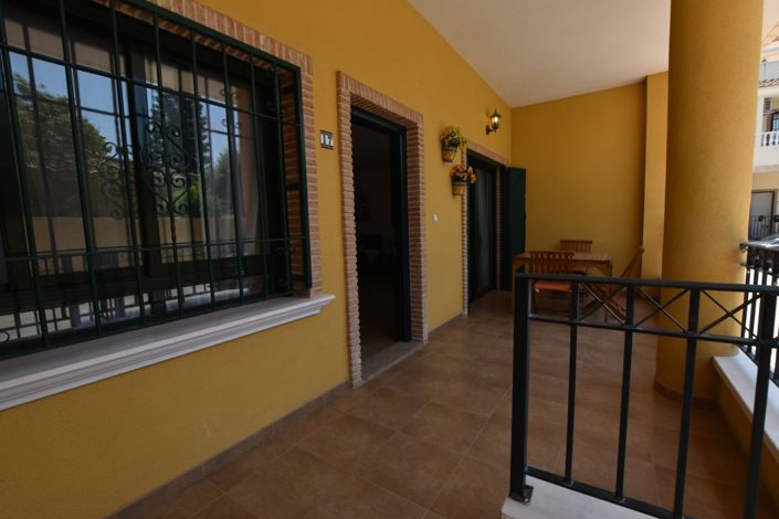 Image No.23-3 Bed Property for sale