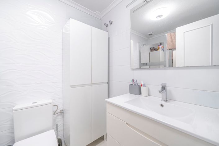 Image No.20-3 Bed Quad for sale