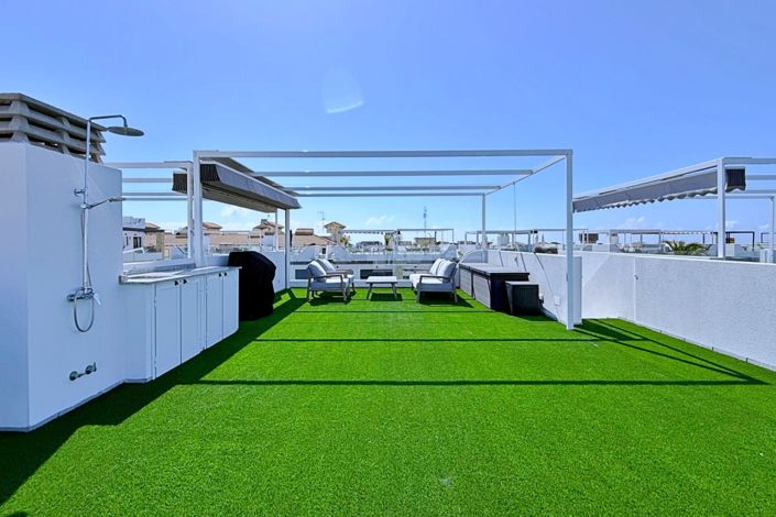Image No.27-2 Bed Property for sale