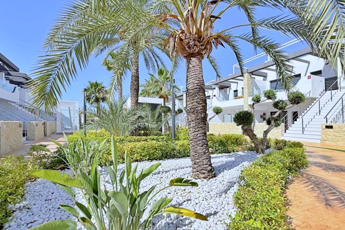 Image No.38-2 Bed Property for sale