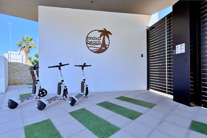 Image No.40-2 Bed Property for sale
