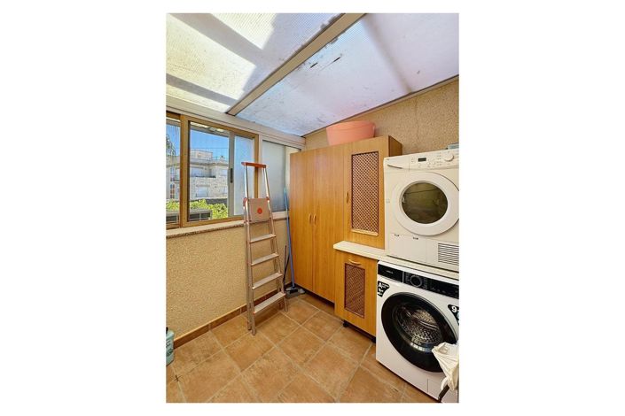 Image No.8-3 Bed Townhouse for sale