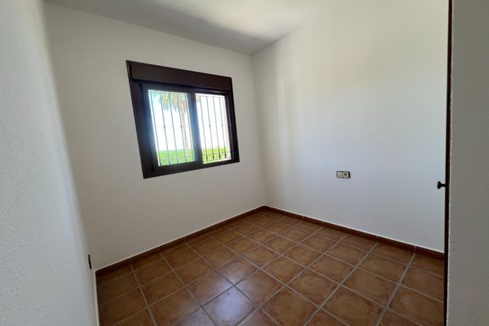 Image No.12-3 Bed Villa for sale