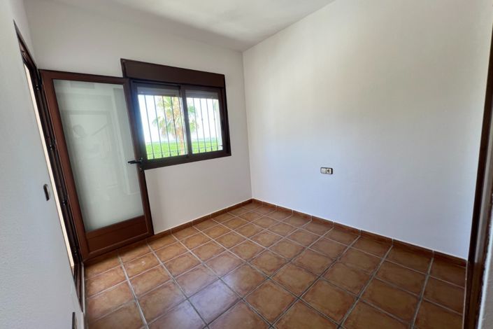 Image No.15-3 Bed Villa for sale