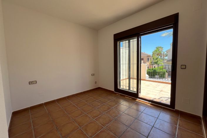 Image No.19-3 Bed Villa for sale