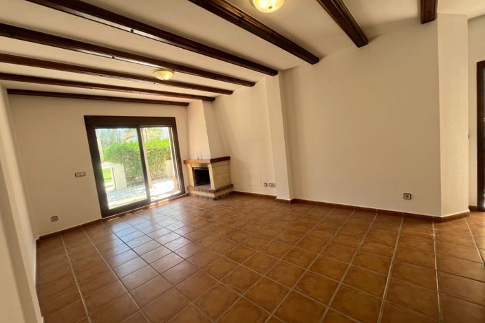 Image No.8-3 Bed Villa for sale