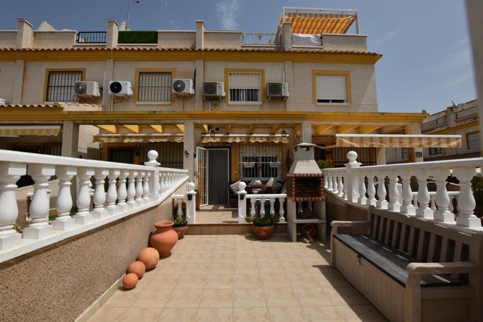 Image No.2-2 Bed Property for sale