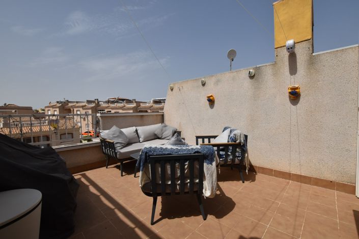 Image No.30-2 Bed Property for sale