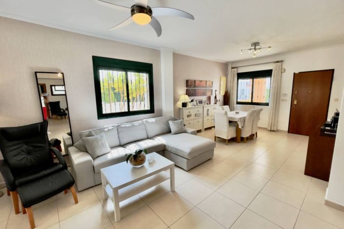 Image No.18-4 Bed Villa for sale