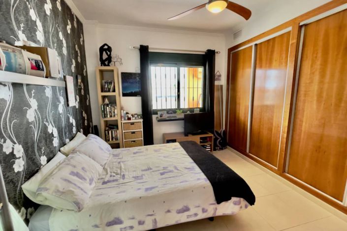 Image No.20-4 Bed Villa for sale