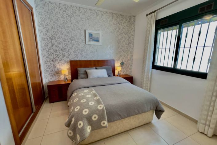Image No.22-4 Bed Villa for sale