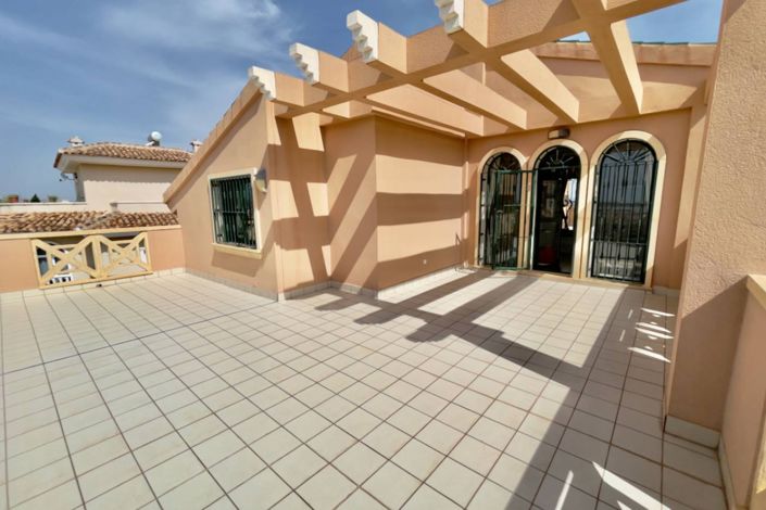 Image No.33-4 Bed Villa for sale