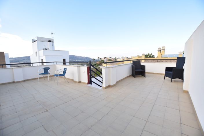 Image No.25-3 Bed Villa for sale