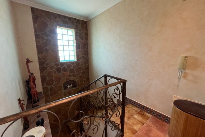 Image No.32-6 Bed Villa for sale