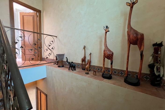 Image No.33-6 Bed Villa for sale
