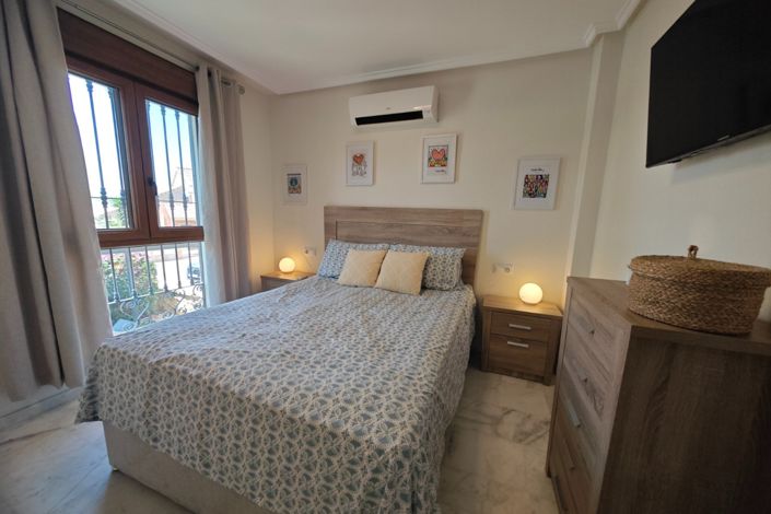 Image No.29-2 Bed Property for sale