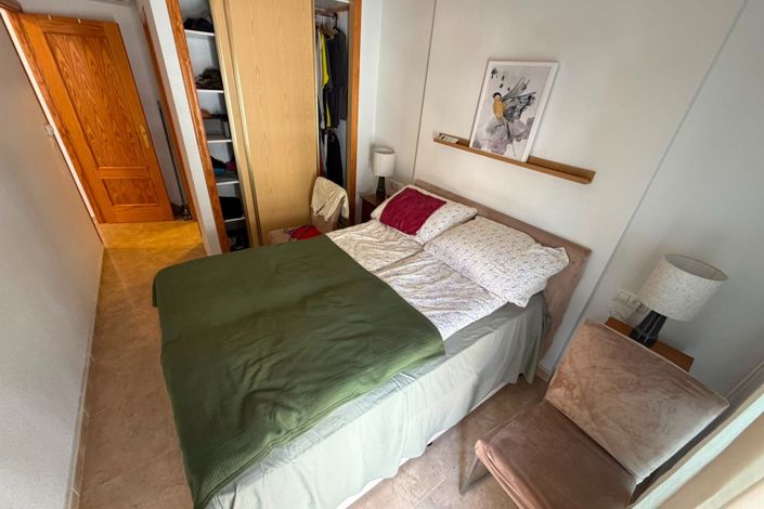 Image No.16-2 Bed Property for sale